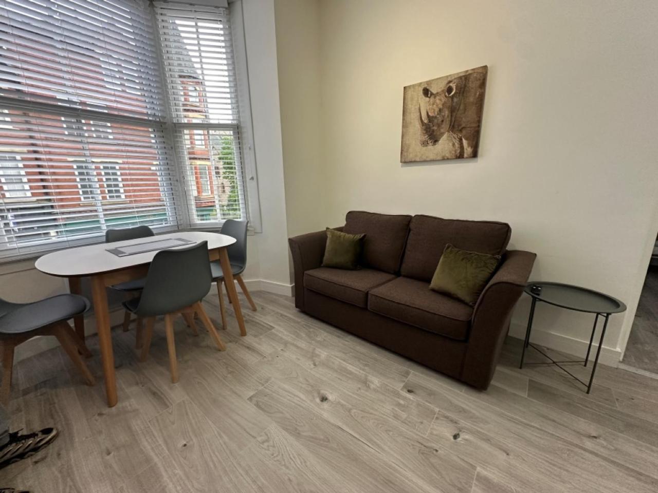 Studio Flat 2A Central Colwyn Bay Exterior foto